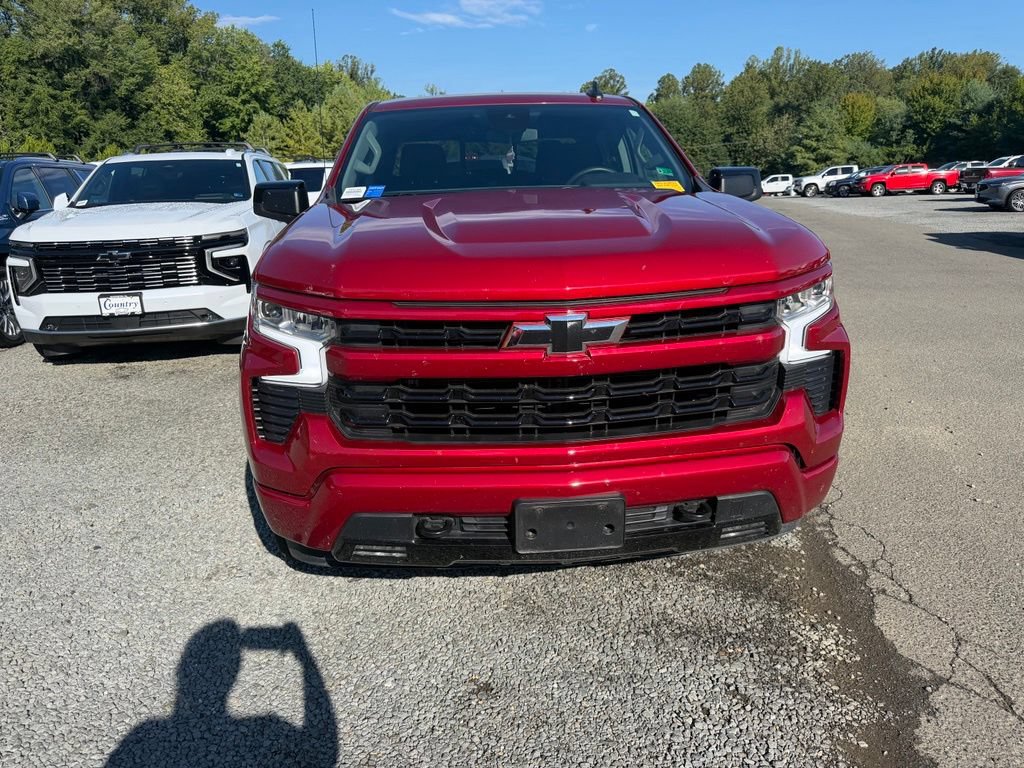 Used 2025 Chevrolet Silverado 1500 RST w/ All Star Edition Plus AWD/4WD image 2