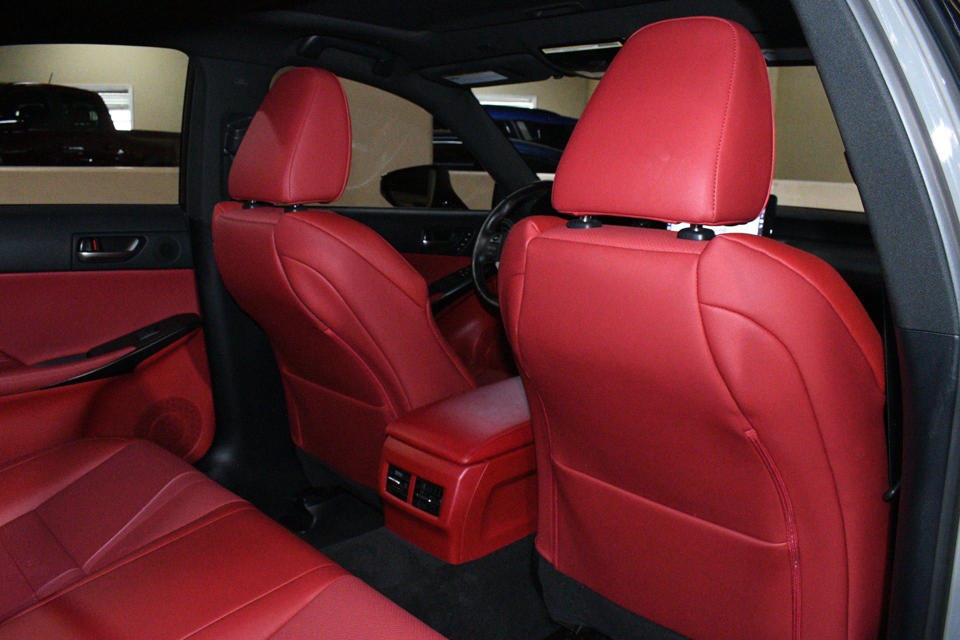 Used 2024 Lexus IS 350 F Sport RWD image 14
