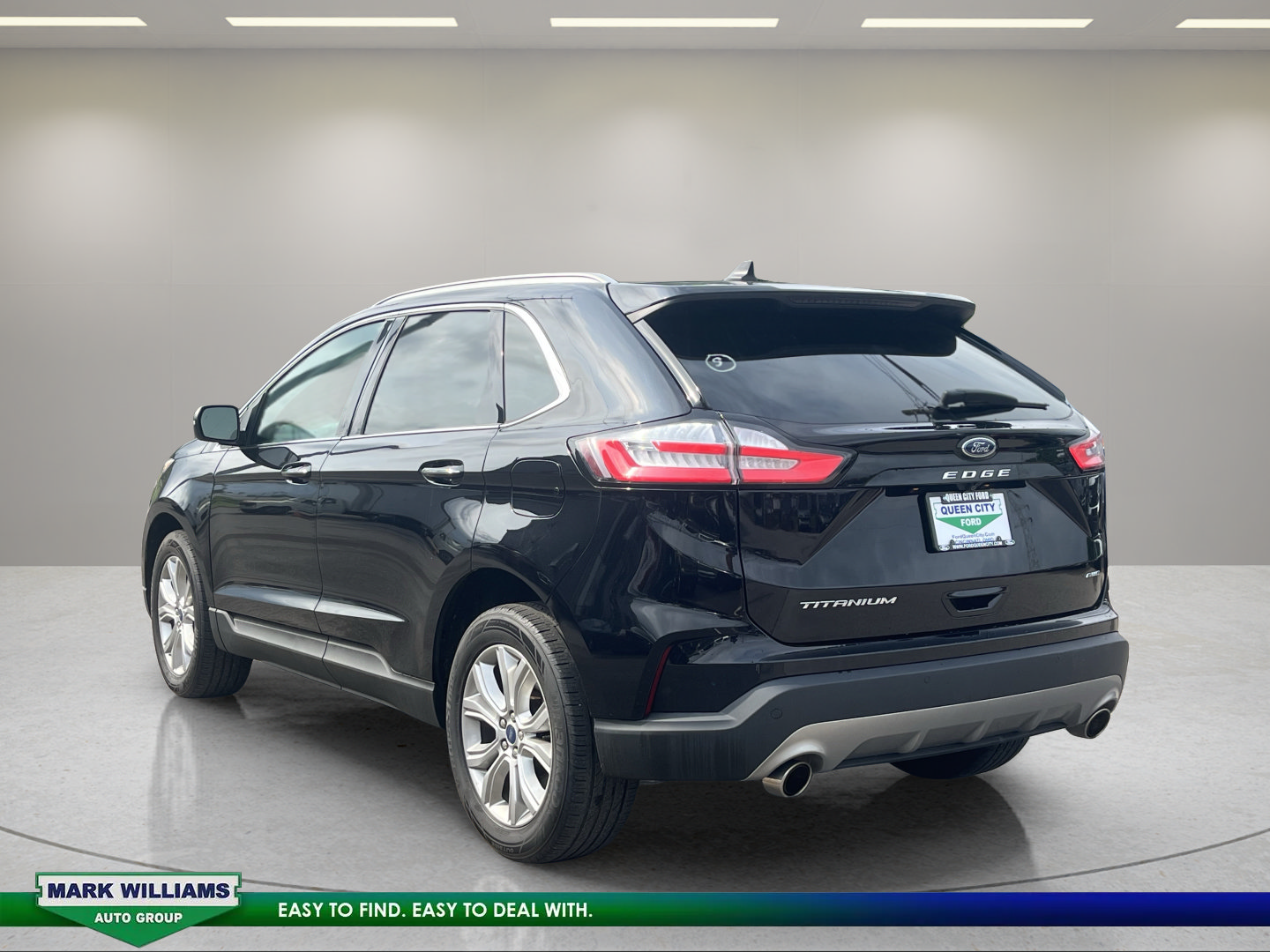 Used 2022 Ford Edge Titanium AWD/4WD image 5