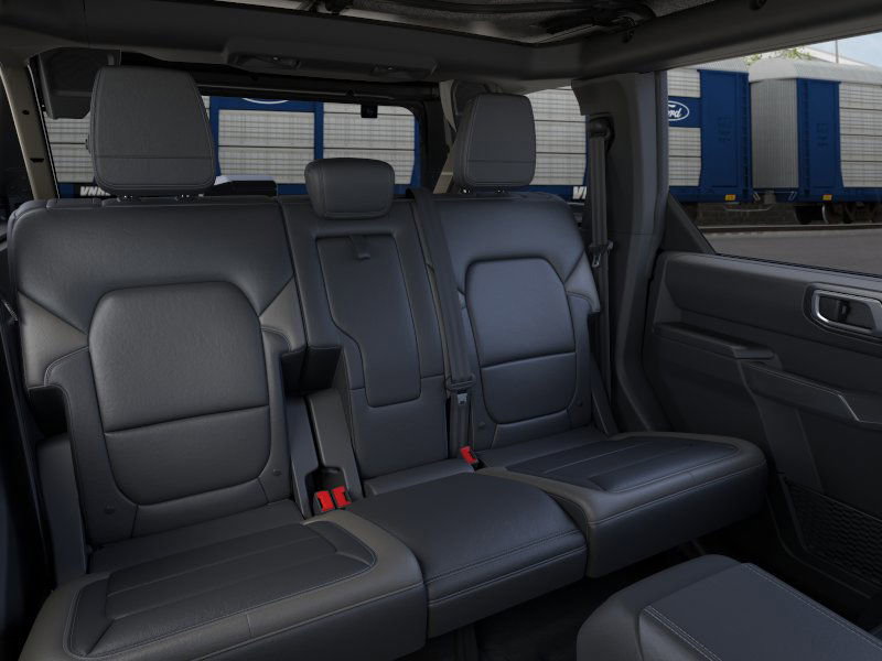 New 2025 Ford Bronco Outer Banks image 11