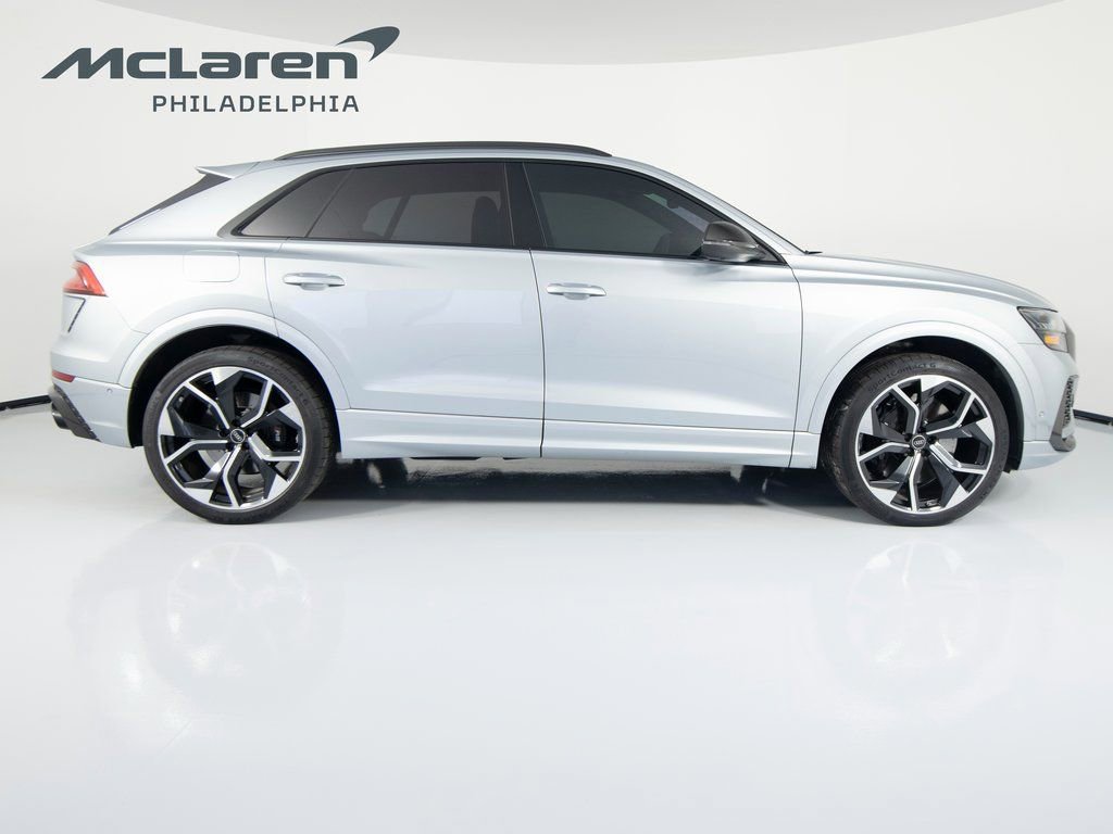 Used 2024 Audi RS Q8 image 4