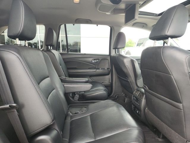 Used 2021 Honda Pilot Touring image 14