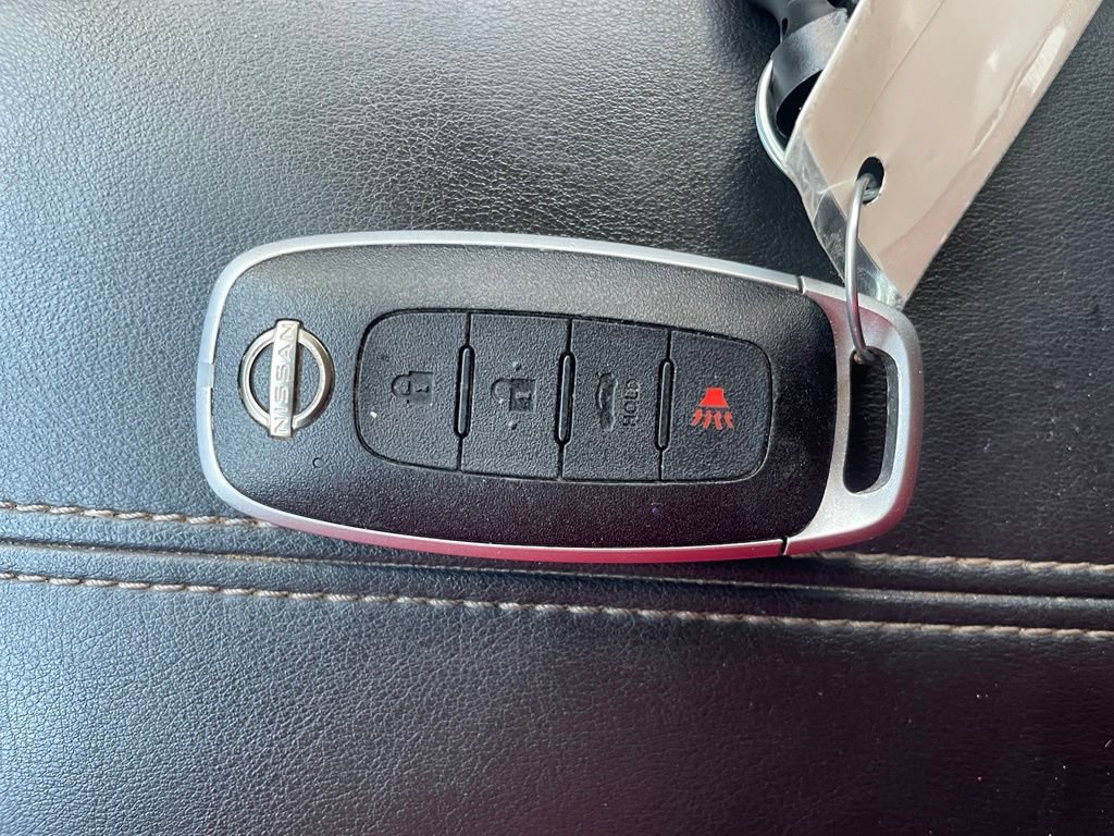 Certified 2025 Nissan Sentra SV w/ Trunk Package FWD image 18