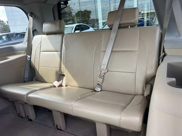 Used 2015 Nissan Armada Platinum w/ 2nd Row Captain Seat Package AWD/4WD image 46