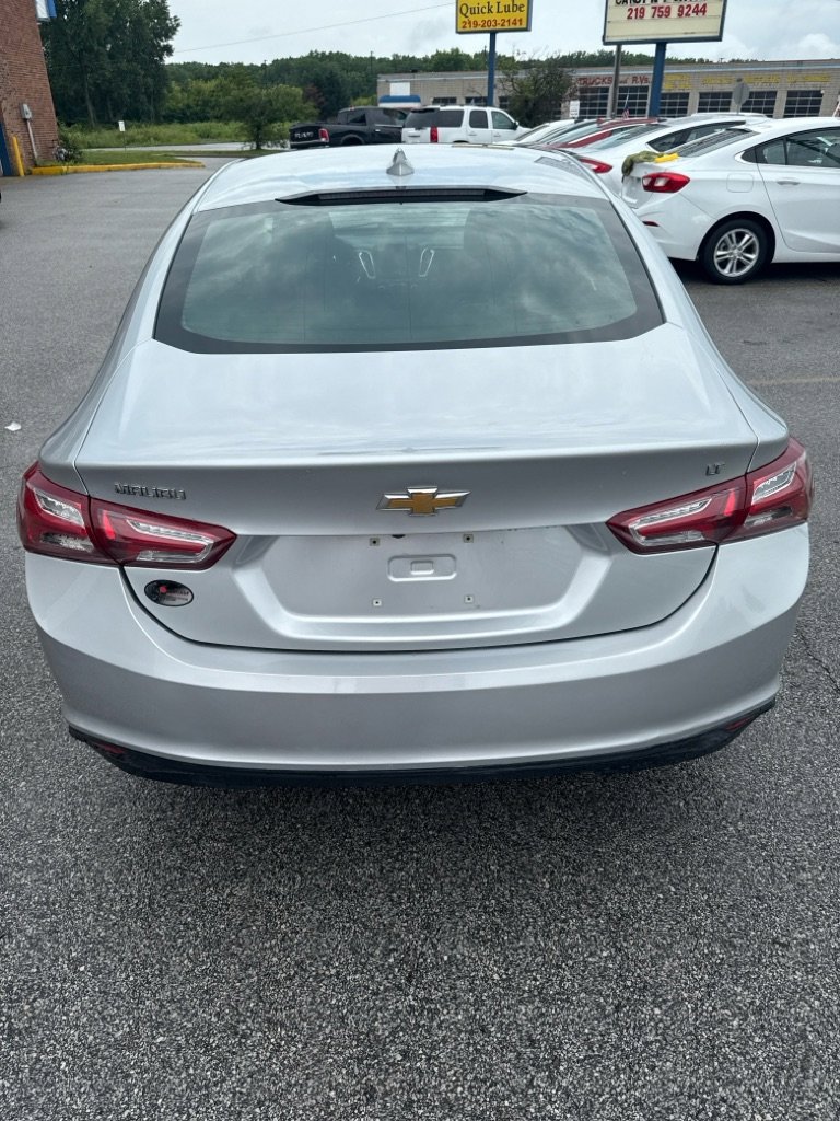 Used 2021 Chevrolet Malibu LT image 3