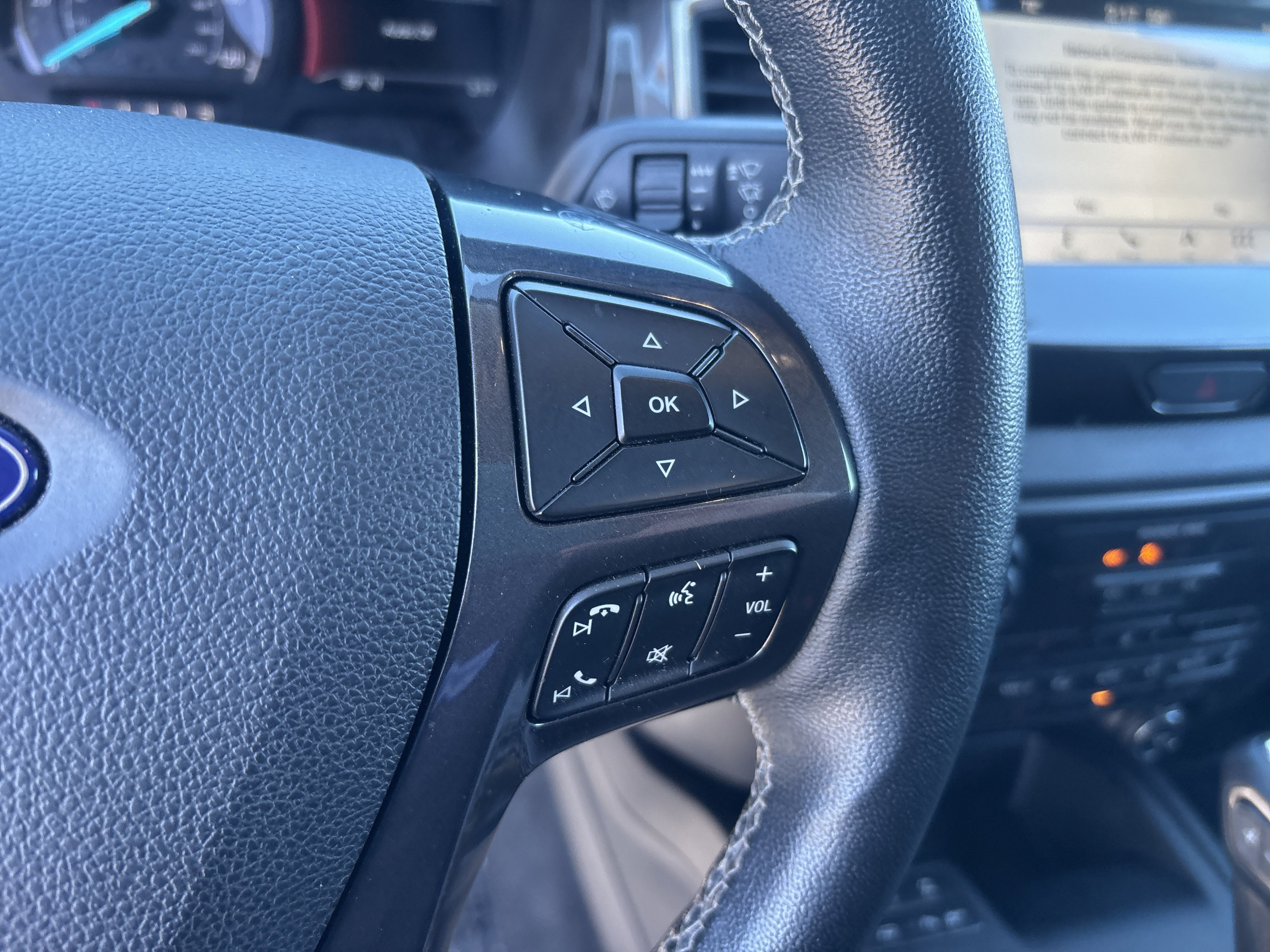 Used 2019 Ford Ranger Lariat w/ Equipment Group 501A Mid AWD/4WD image 12