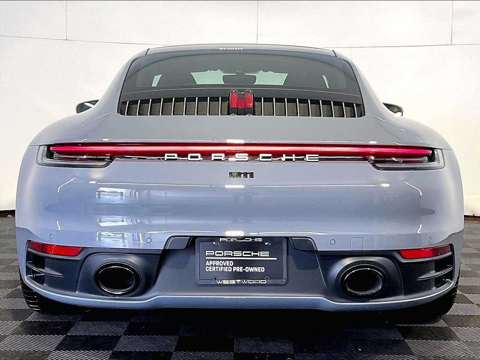 Certified 2024 Porsche 911 Carrera RWD image 6