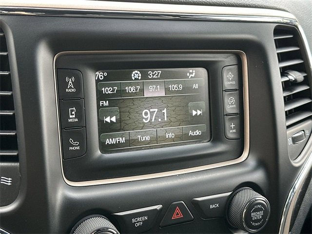 Used 2016 Jeep Grand Cherokee Laredo image 12