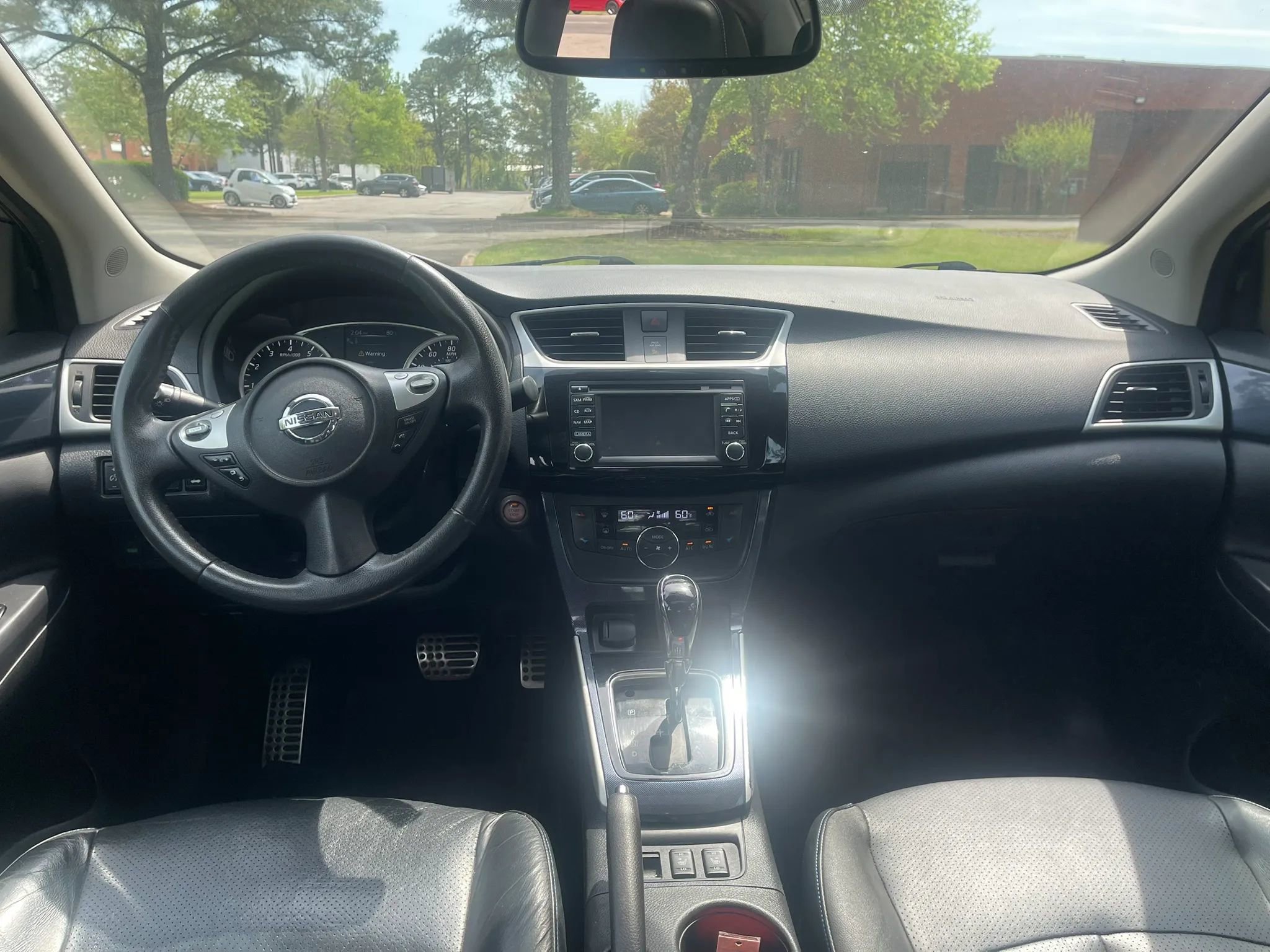Used 2018 Nissan Sentra SR Turbo w/ Premium Package (P03) FWD image 14