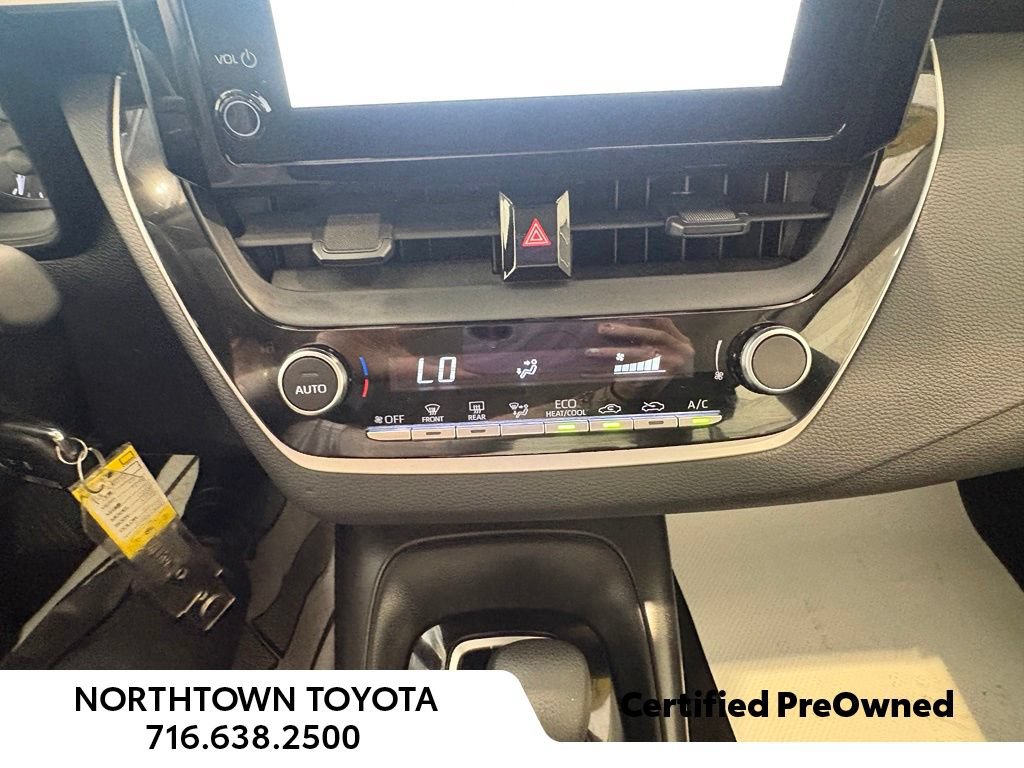 Used 2023 Toyota Corolla LE w/ Carpet Mat Package (TMS) FWD image 27