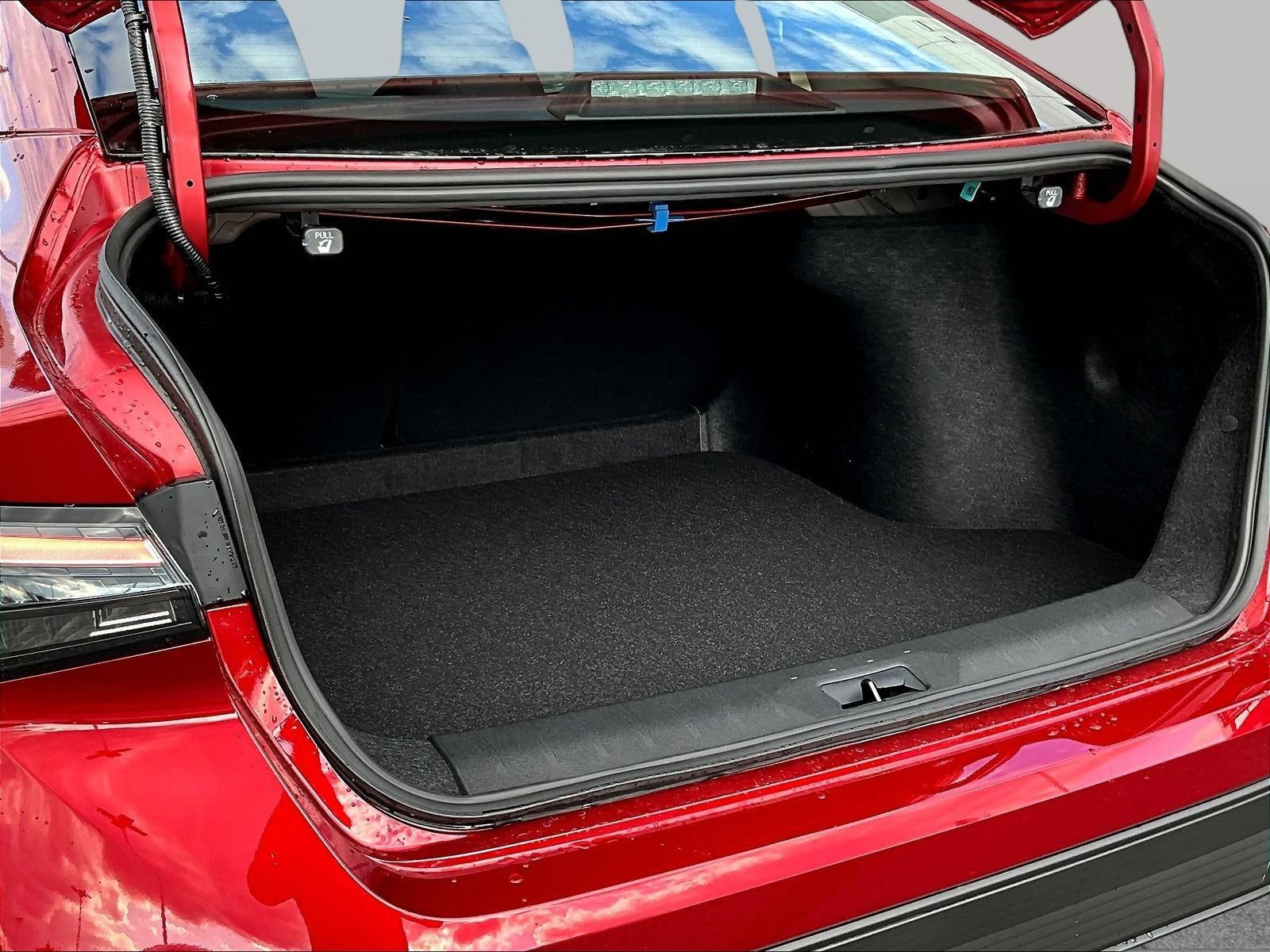 New 2026 Nissan Sentra SV w/ SV Convenience Package FWD image 6