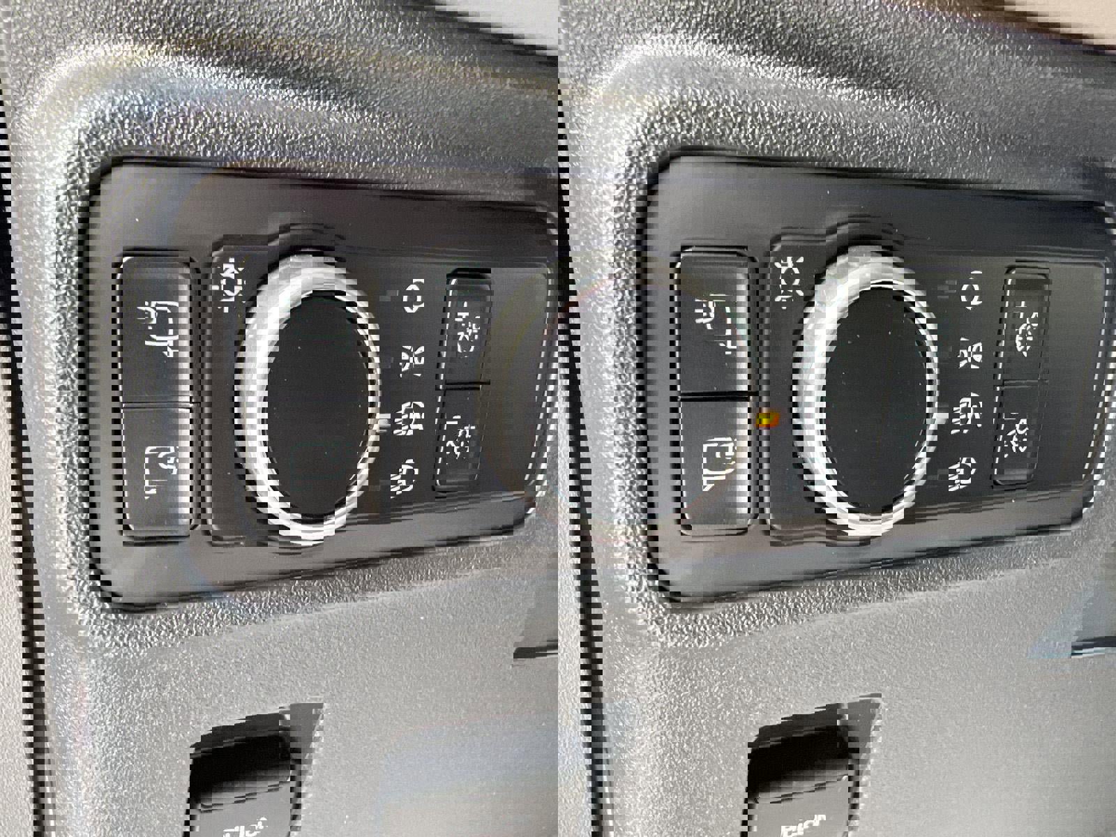 Used 2023 Ford Bronco Wildtrak image 20