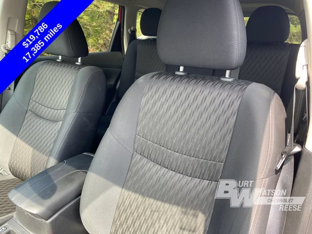 Used 2020 Nissan Rogue S FWD image 11