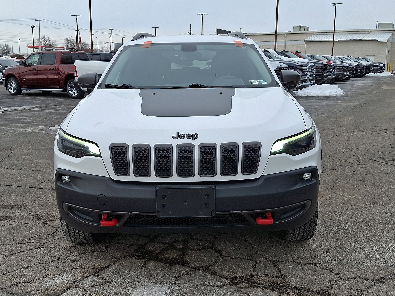 Certified 2019 Jeep Cherokee Trailhawk image 3