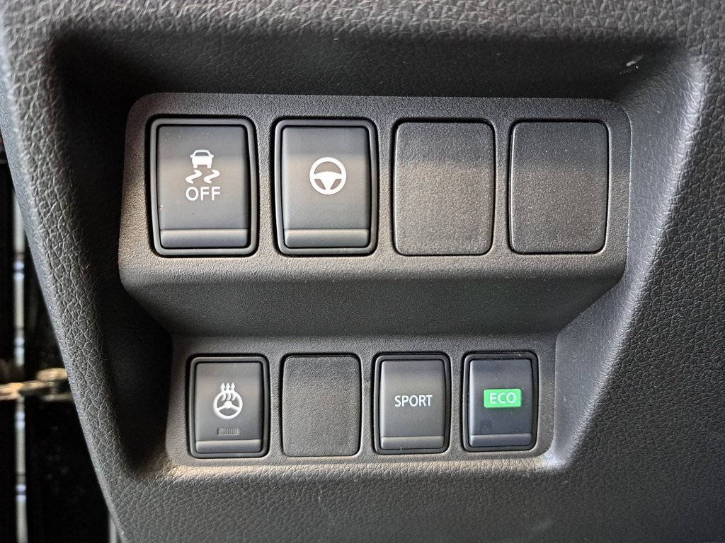 Used 2022 Nissan Rogue Sport SL image 13