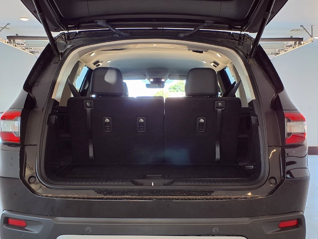 Used 2023 Honda Pilot EX-L image 16