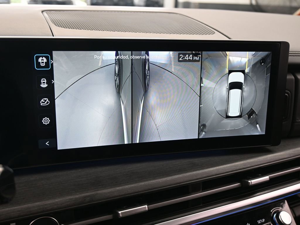 Used 2024 Hyundai Santa Fe Limited image 34