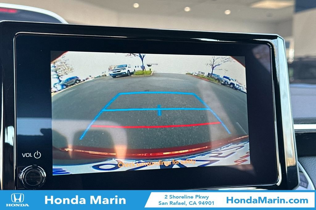 Used 2025 Toyota Corolla LE image 23