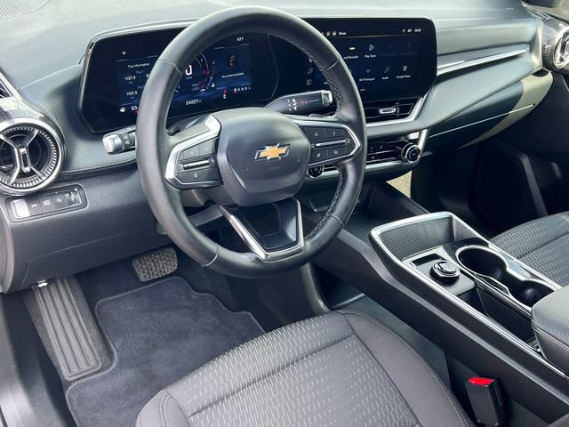 Used 2026 Chevrolet Equinox LT AWD/4WD image 15