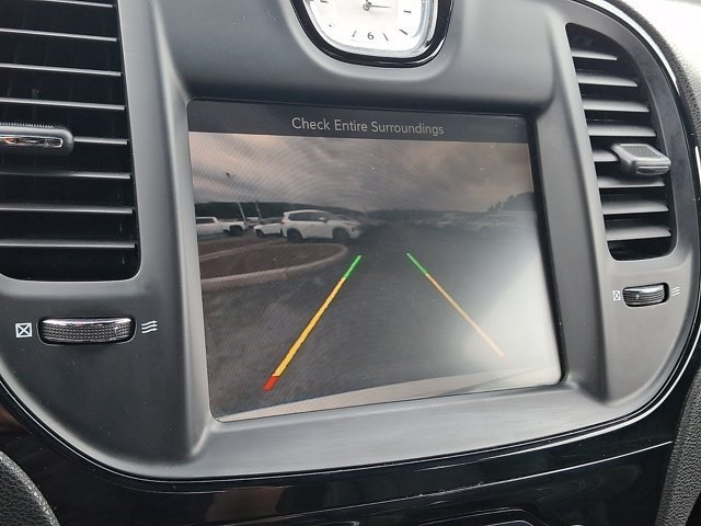 Used 2015 Chrysler 300 S AWD/4WD image 23