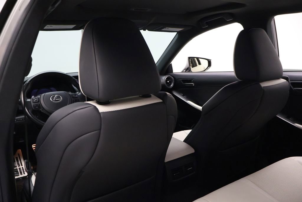 Used 2023 Lexus IS 350 F Sport w/ Navigation Package image 20