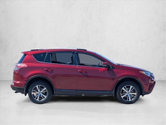 Used 2018 Toyota RAV4 XLE FWD image 4