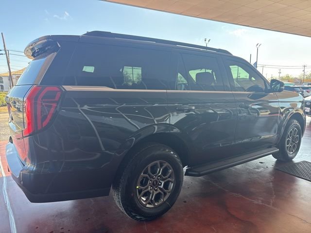 New 2026 Ford Expedition Active image 4