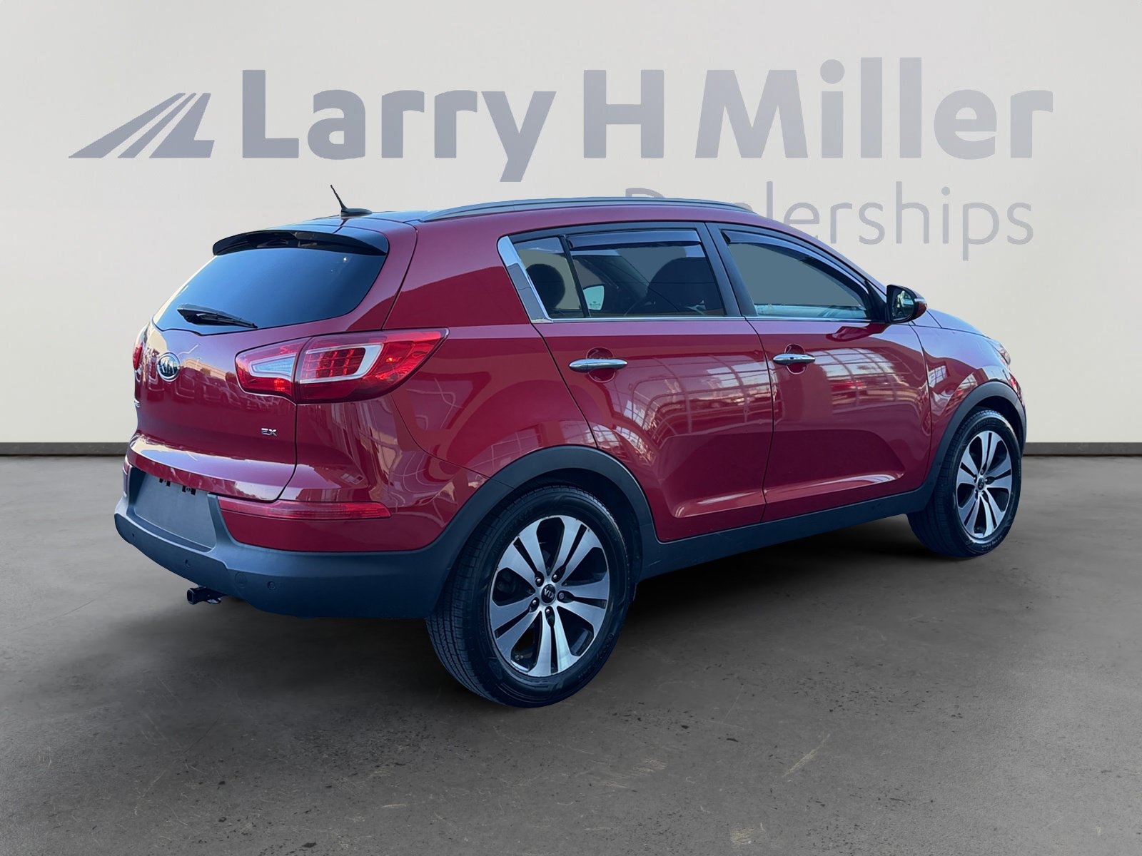 Used 2011 Kia Sportage EX w/ Premium Pkg w/Leather Seats FWD image 5