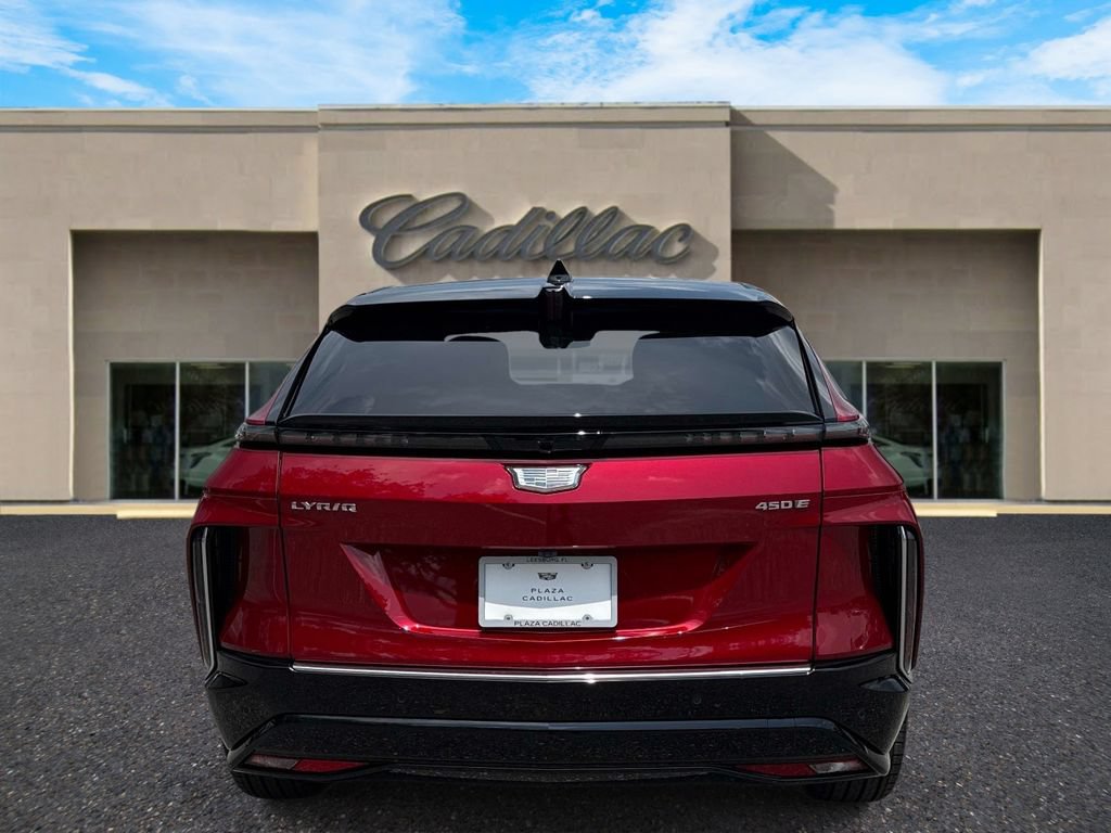 New 2026 Cadillac Lyriq Signature Luxury w/ LPO, Floor Liner Package RWD image 4