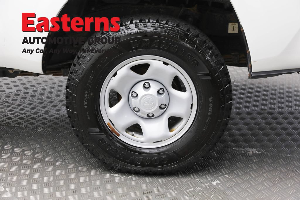 Used 2020 Toyota Tacoma SR RWD image 8