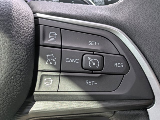 New 2025 Jeep Grand Cherokee L Laredo image 22