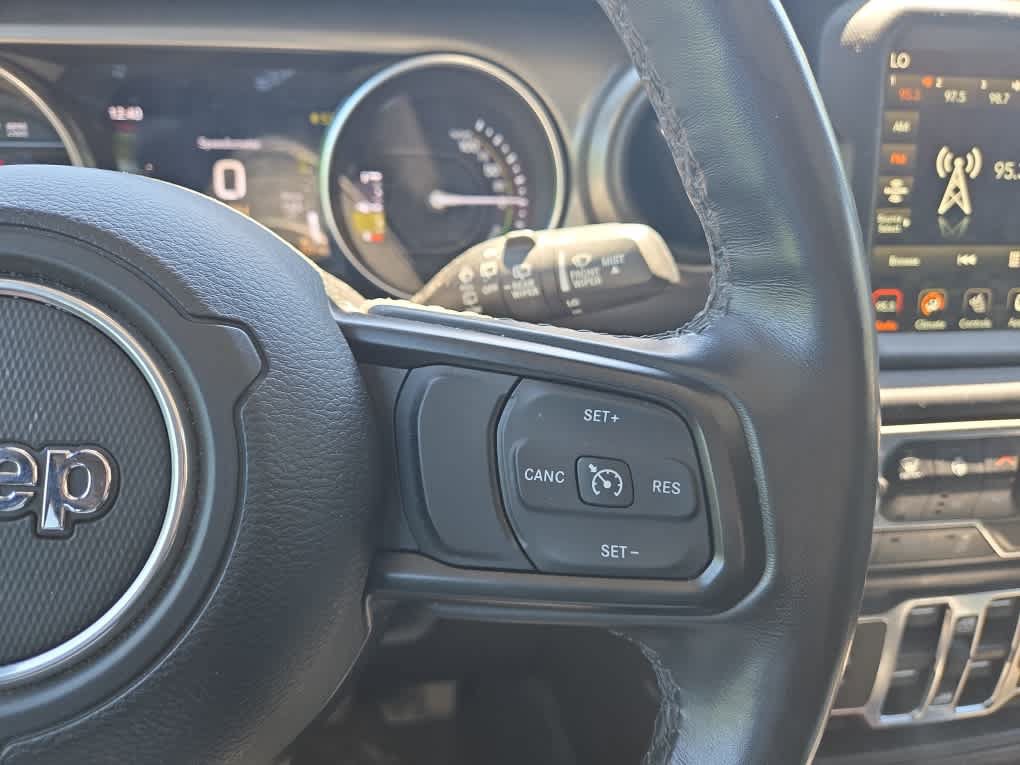 Used 2023 Jeep Wrangler Unlimited w/ Cold Weather Group AWD/4WD image 24