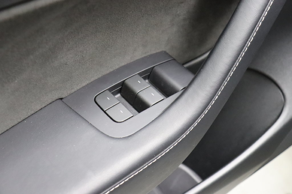 Used 2023 Tesla Model 3 Long Range AWD/4WD image 9