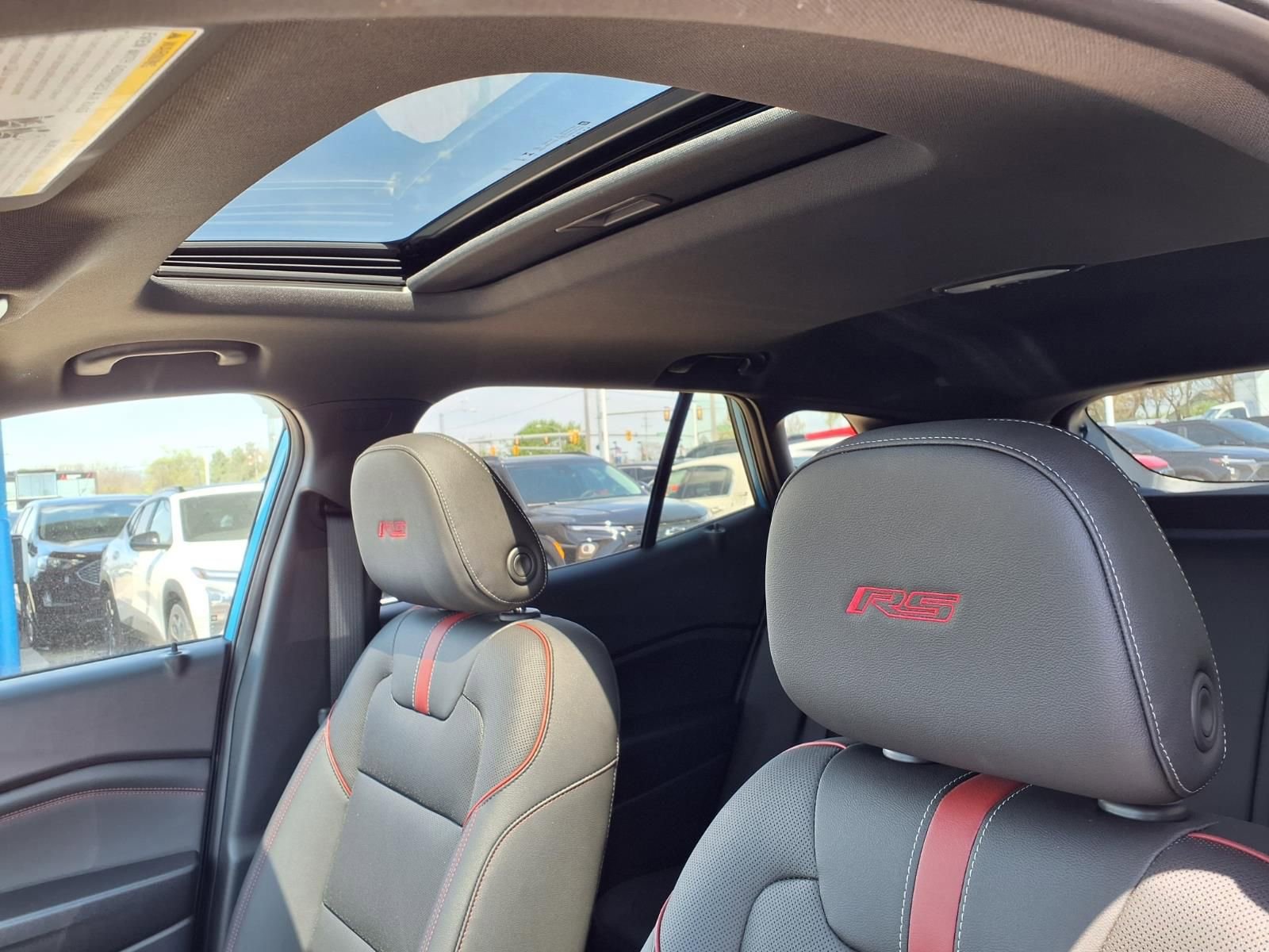 New 2026 Chevrolet Trax RS w/ Sunroof Package FWD image 14