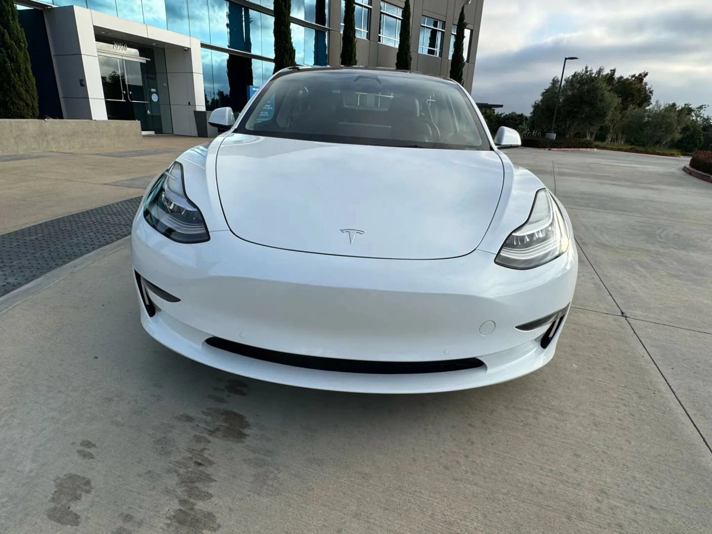 Used 2023 Tesla Model 3 Standard Range RWD image 2