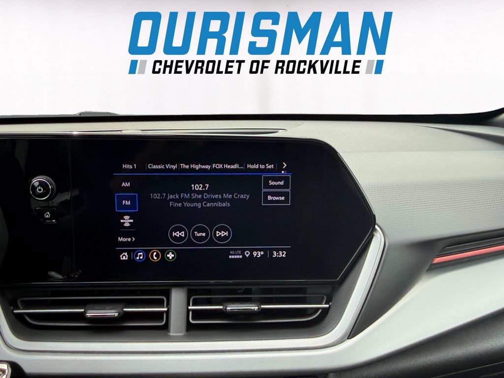 New 2026 Chevrolet Trax RS w/ Sunroof Package FWD image 14