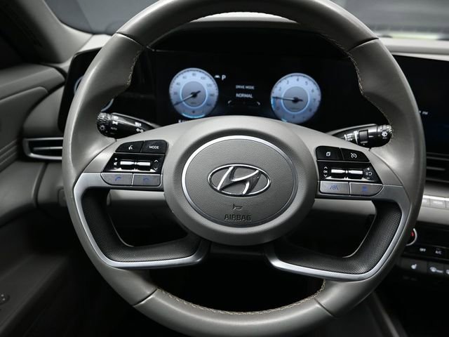 Used 2023 Hyundai Elantra SEL w/ Convenience Package FWD image 28