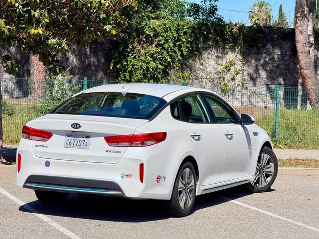 Used 2018 Kia Optima EX image 12