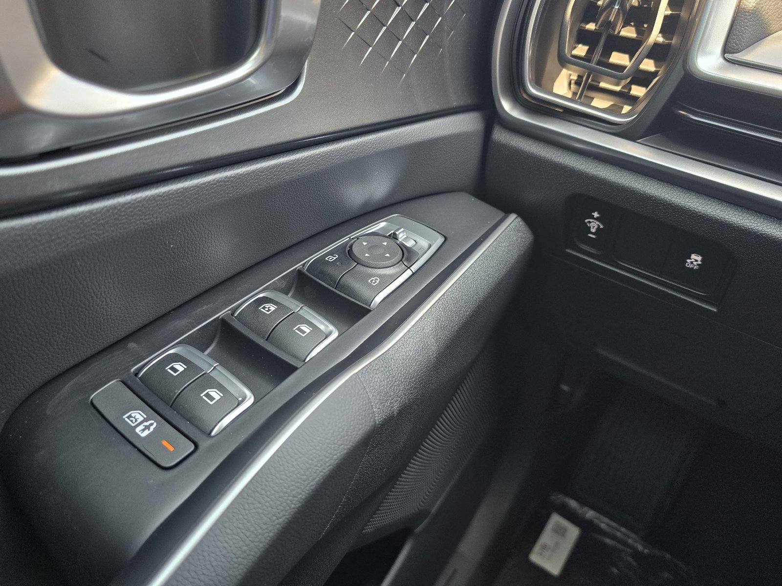 New 2026 Kia Sorento S AWD/4WD image 12