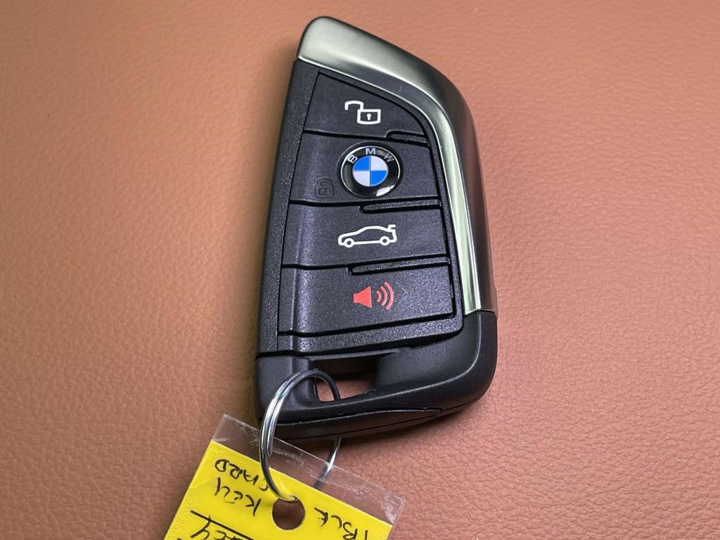 New 2026 BMW i4 xDrive40i AWD/4WD image 40