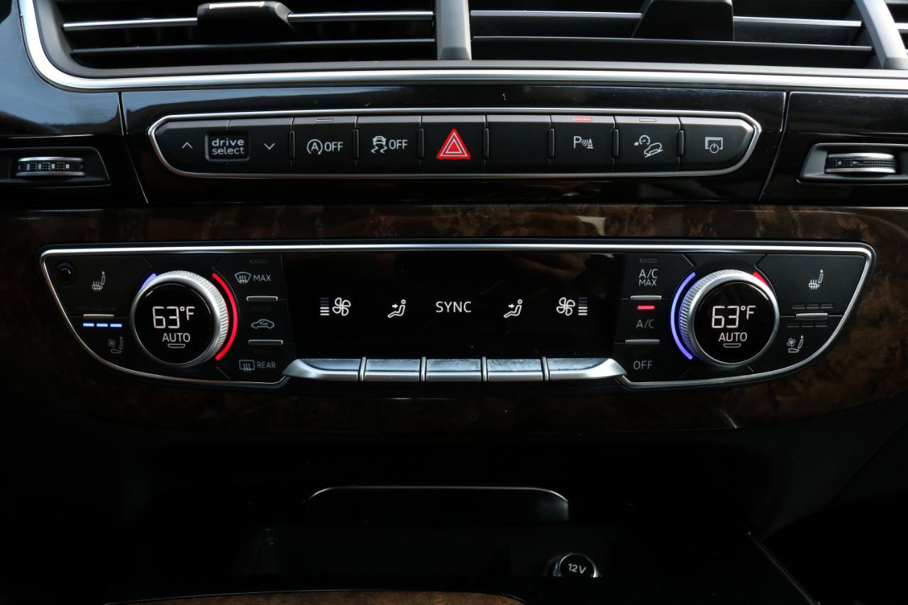 Used 2018 Audi Q7 3.0T Prestige AWD/4WD image 37
