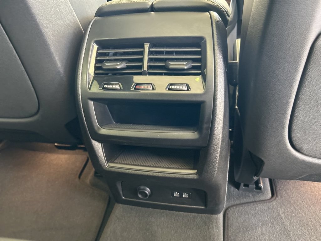 Used 2026 BMW X5 sDrive40i RWD image 33