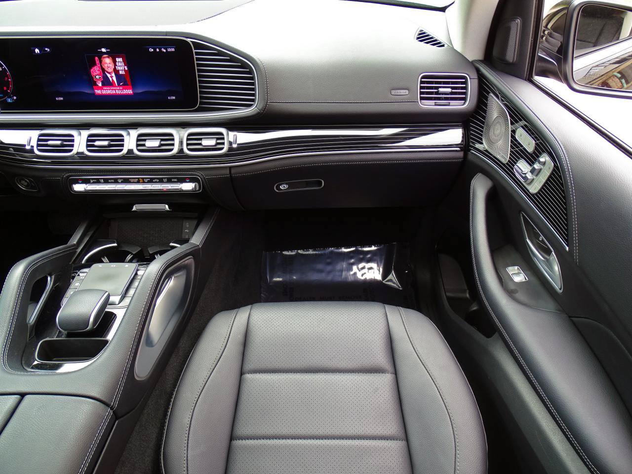 Used 2024 Mercedes-Benz GLE 350 4MATIC w/ 3rd Row Seat Package image 39