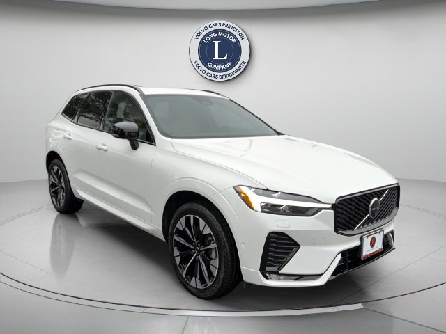 Certified 2026 Volvo XC60 B5 Plus AWD/4WD image 11