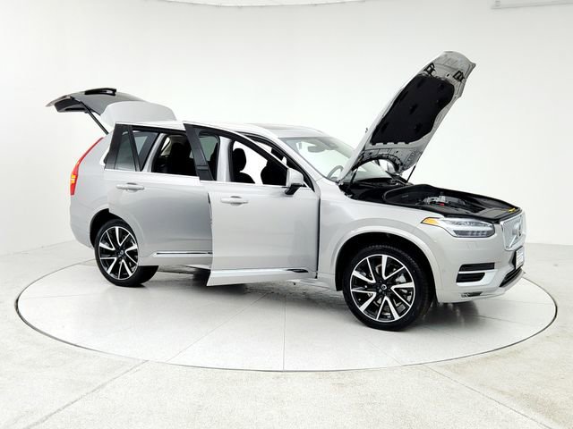 New 2025 Volvo XC90 B6 Plus w/ Protection Package Premier image 10