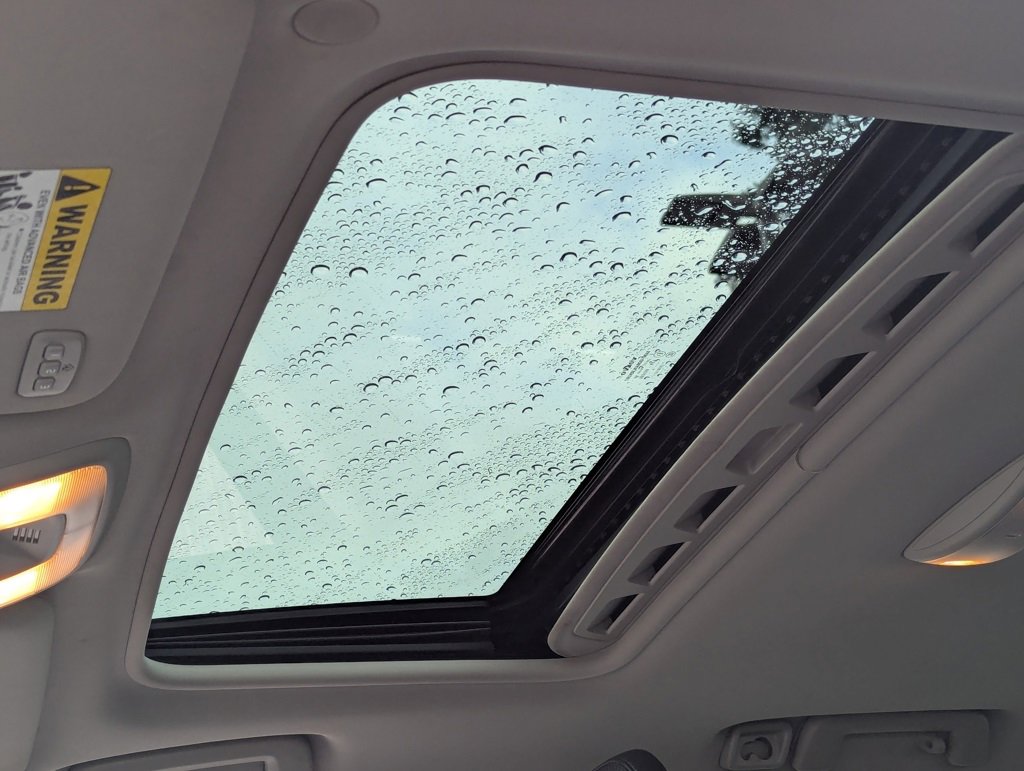 Used 2016 Volvo XC70 T5 Premier w/ Proximity Package image 22