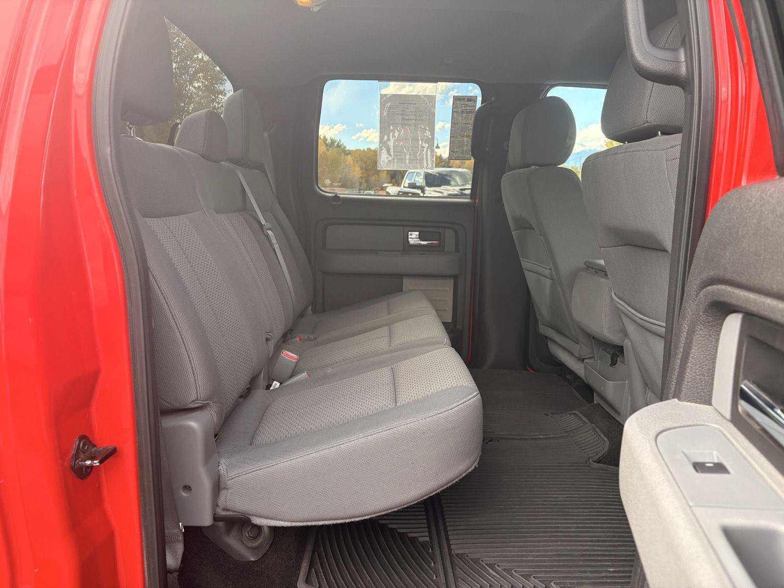 Used 2014 Ford F150 XLT AWD/4WD image 11
