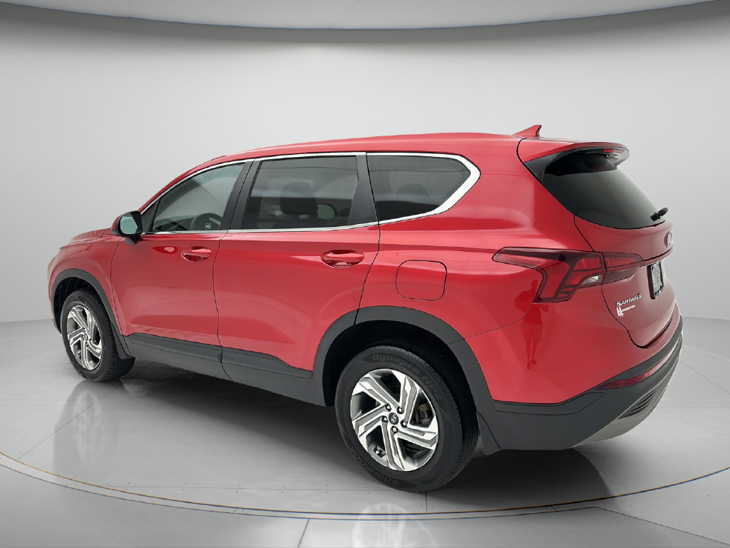 Used 2021 Hyundai Santa Fe SE AWD/4WD image 4