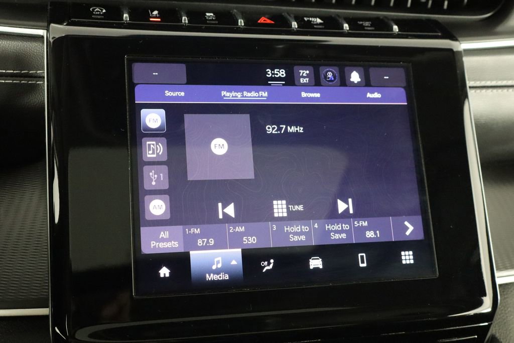 Used 2024 Jeep Grand Cherokee L Laredo AWD/4WD image 30
