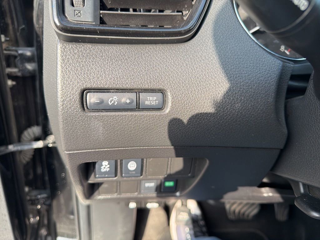 Used 2020 Nissan Rogue Sport S w/ Appearance Package image 18